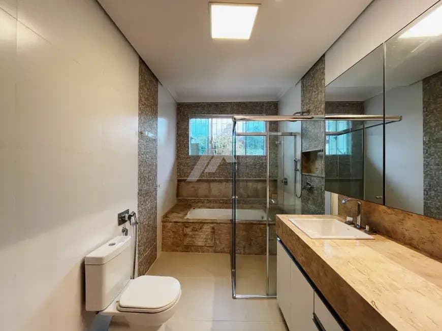 Casa a venda no Córrego Grande