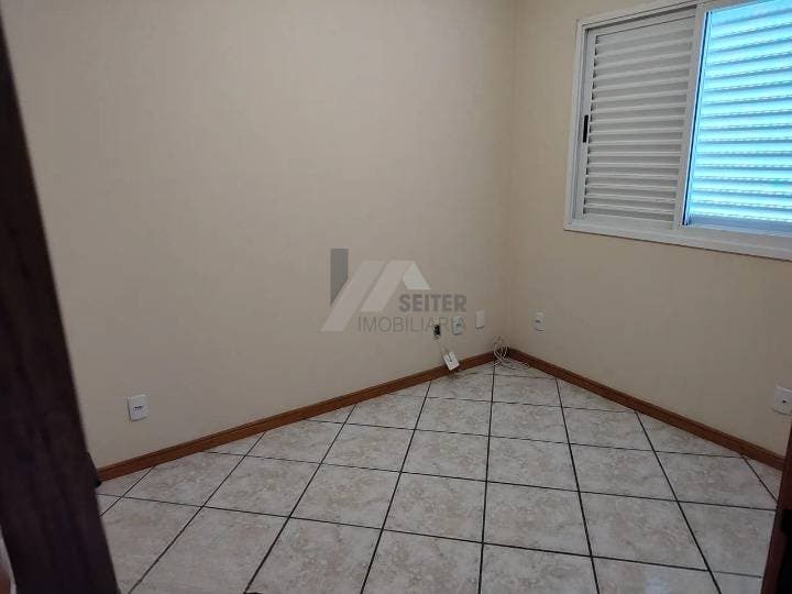 Apartamento com 2 dorm e 1 suíte no Pantanal