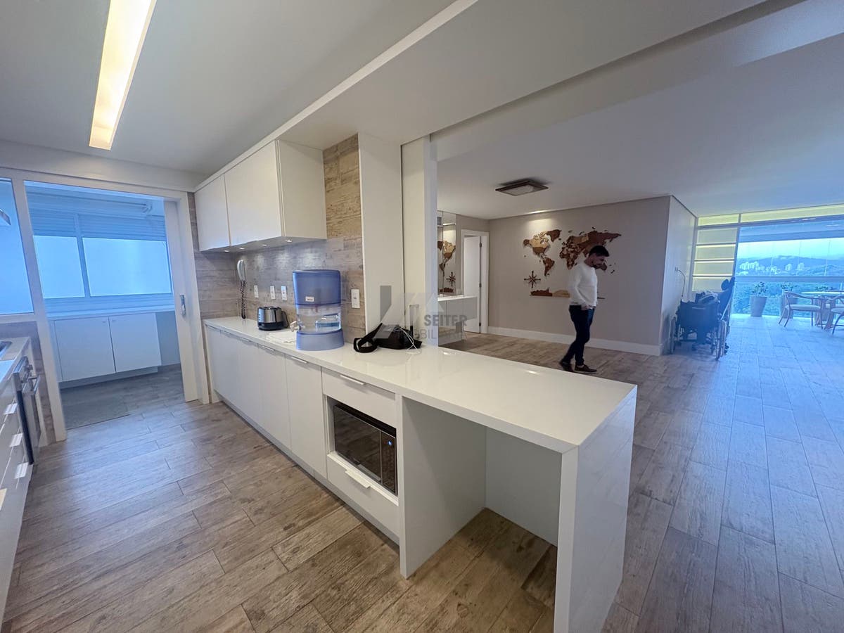 Apartamento de 3 suites a venda Jazz Clube