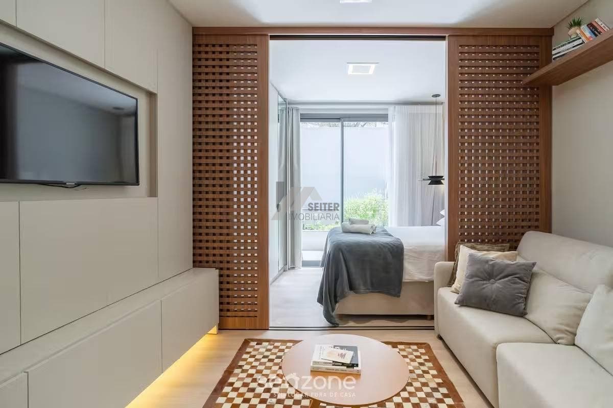 Apartamento com 1 quarto, Centro - Florianópolis