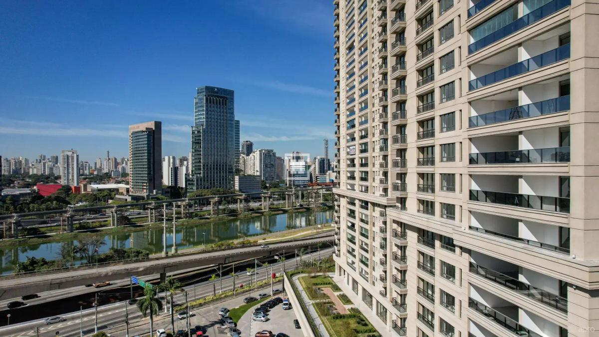 Apartamento com 3 quartos à Venda, Real Parque - São Paulo