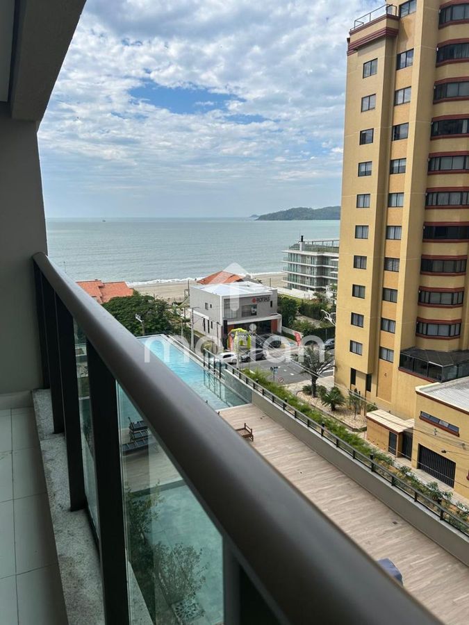 Apartamento Vista Mar a 100M da Praia com 3 Quartos, Centro - Balneário Piçarras
