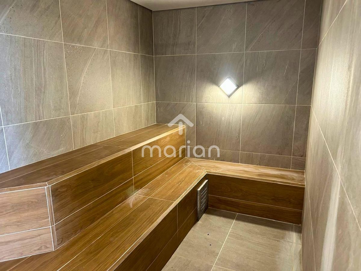 Apartamento Vista Mar a 100M da Praia com 3 Quartos, Centro - Balneário Piçarras