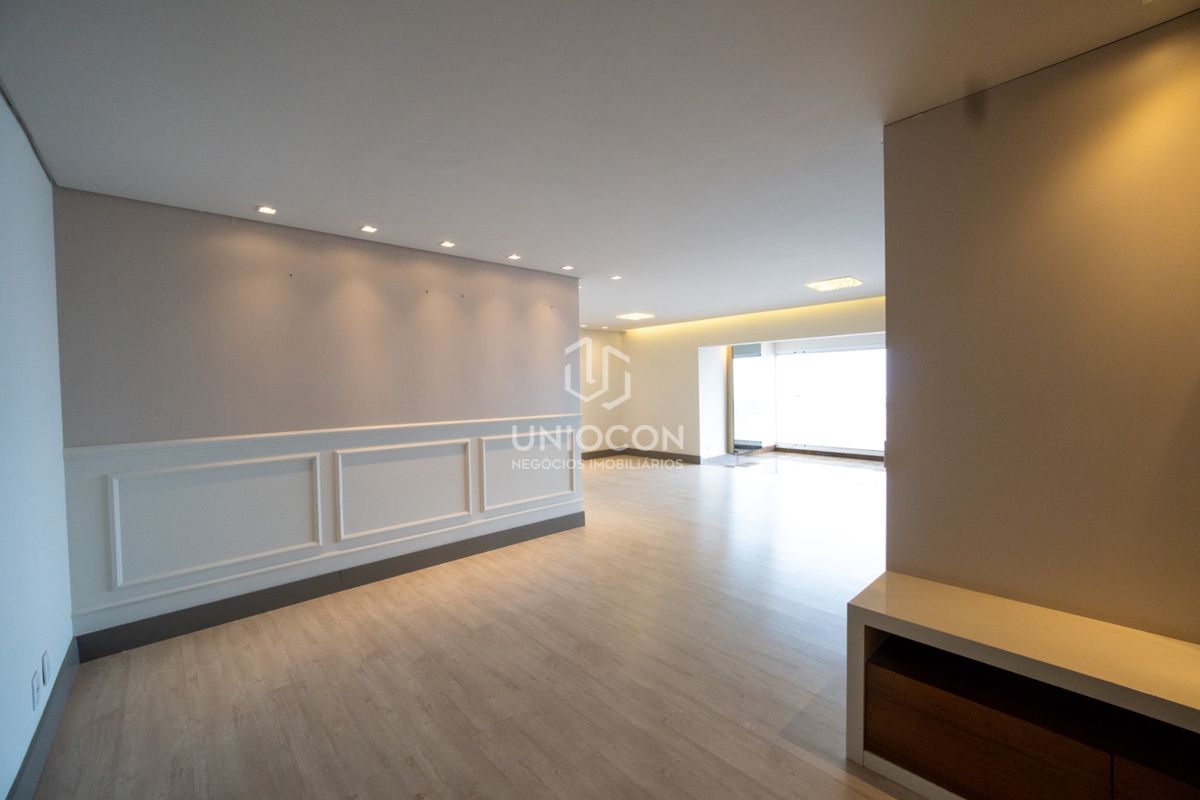 Apartamento, 3 quartos, 185 m² - Foto 2