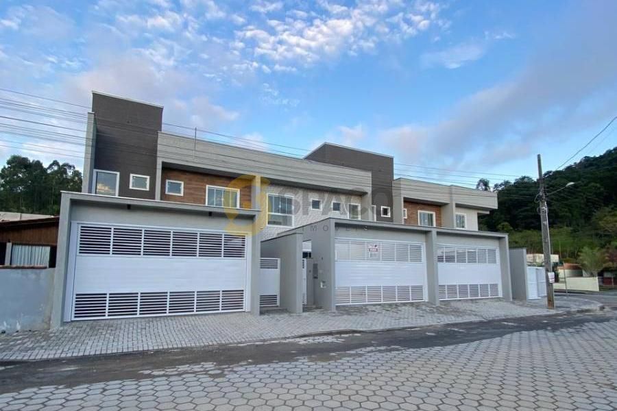 Sobrado Geminado