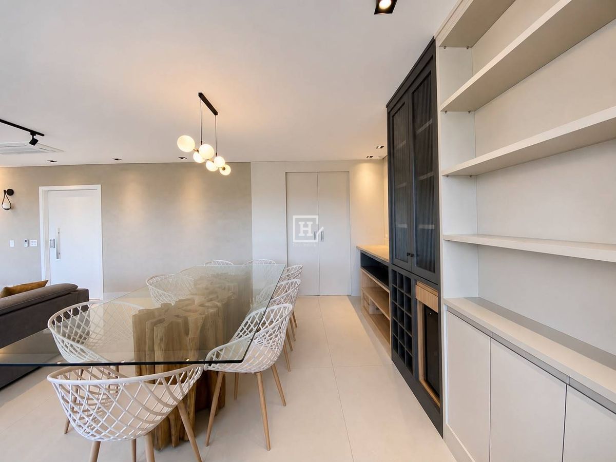 Apartamento com 3 quartos à Venda, Real Parque - São Paulo