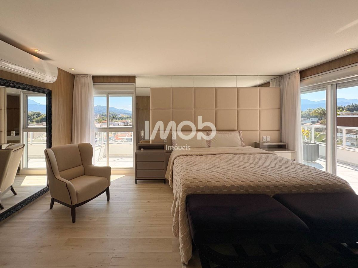 Casa, 3 quartos, 250 m² - Foto 10