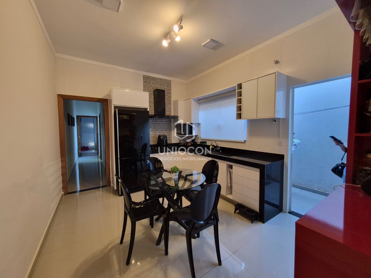 Casa, 2 quartos, 72 m² - Foto 9