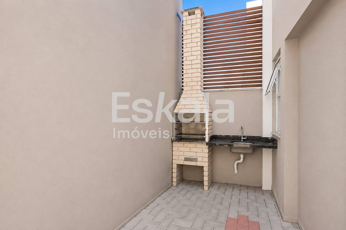 Sobrado Semimobiliado Em Condominío fechado Com 01 Suíte + 01 Quarto Jaraguá 99 - Jaraguá Do Sul