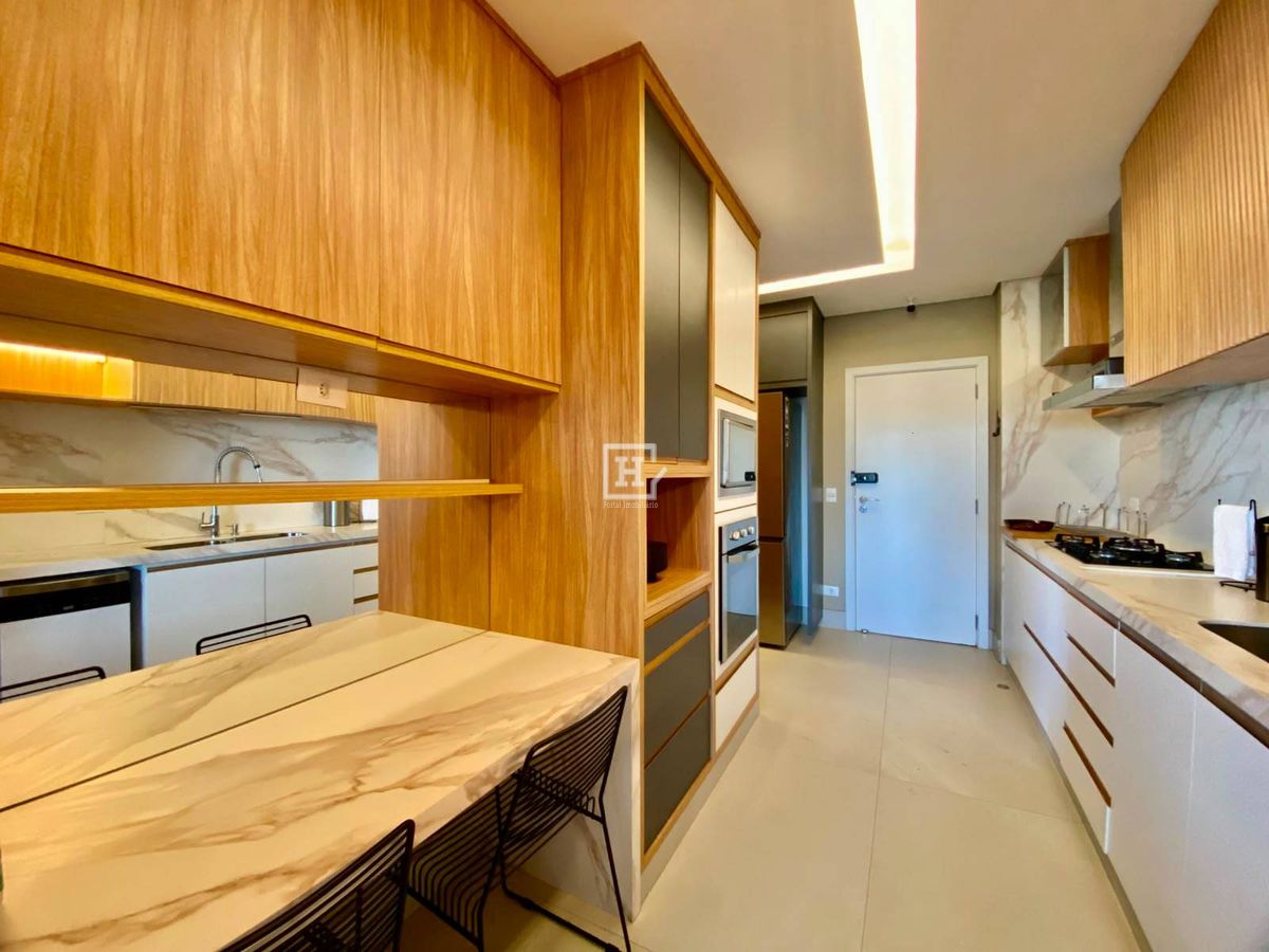 Apartamento com 3 quartos à Venda, Real Parque - São Paulo