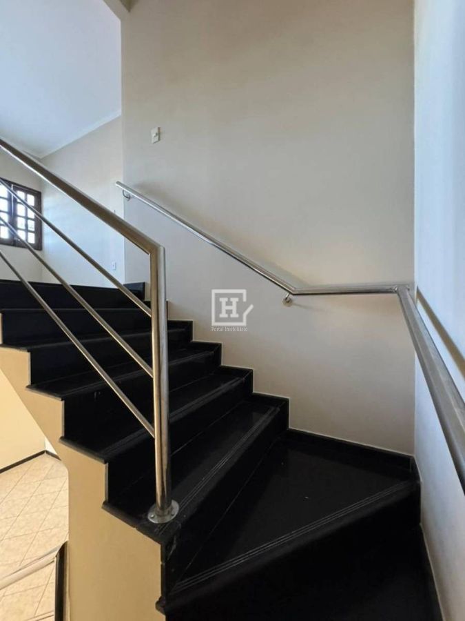 Casa com 5 quartos à Venda, São Conrado - Aracaju