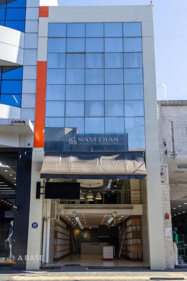 Loja-Salão, 317 m² - Foto 1