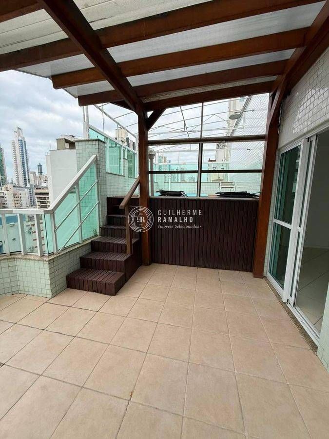 Locação anual: Cobertura com 3 quartos, Centro - Balneário Camboriú - Cobertura em Centro, Balneário Camboriú - para locação - IMOBILIÁRIA GUILHERME LTDA