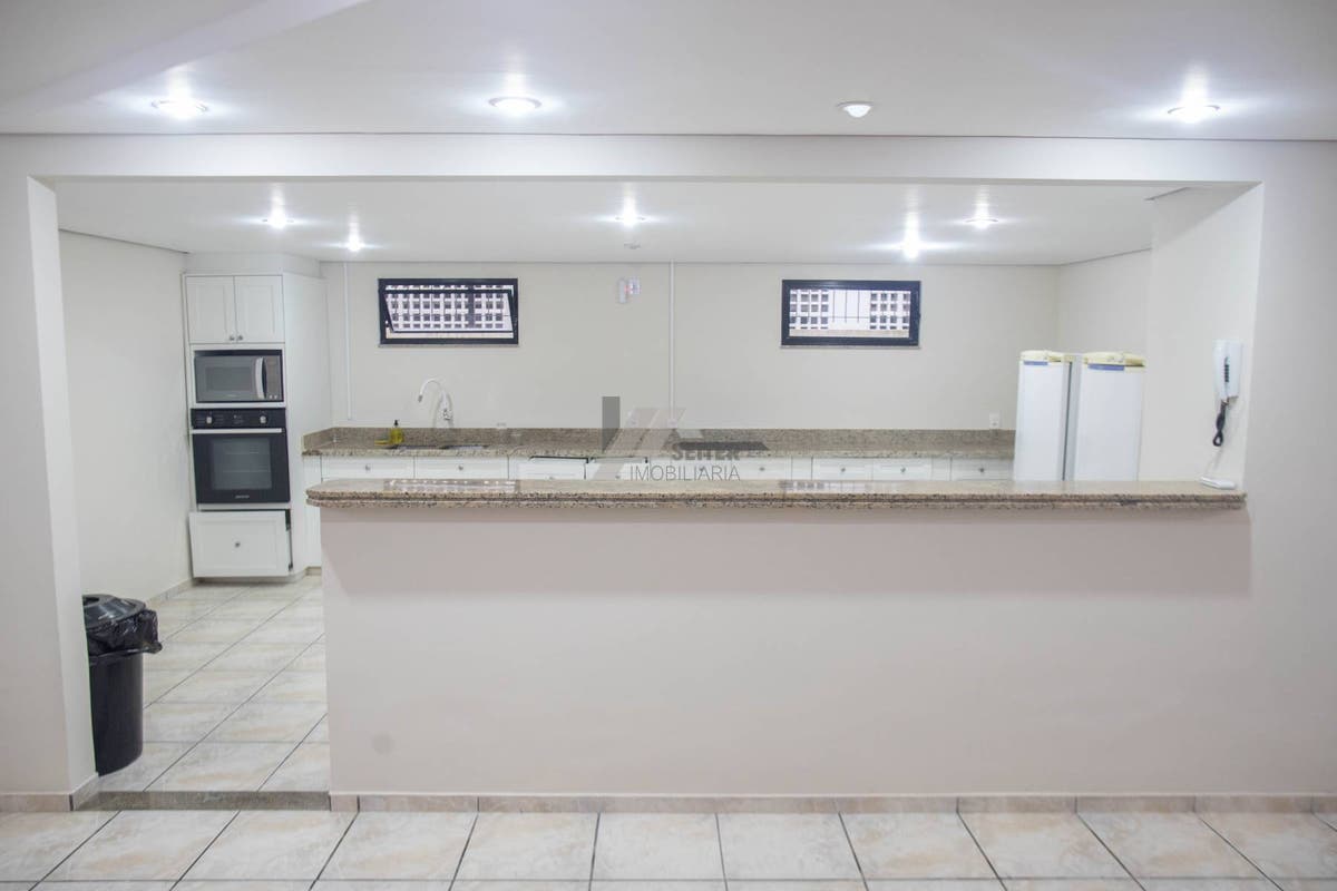 Apartamento com 3 quartos, Centro - Florianópolis