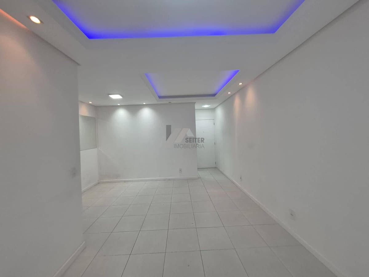 Apartamento com 3 quartos para Locação, Itacorubi - Florianópolis