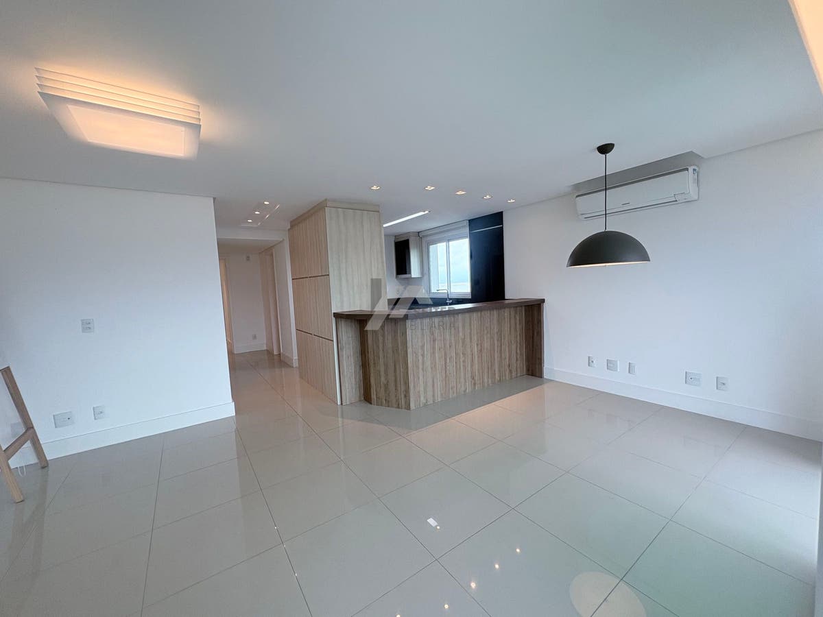 Apartamento 3 domitorios suite venda Florianopolis Agronomica