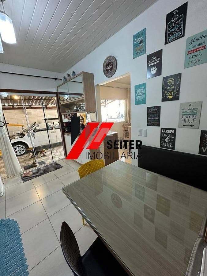 Casa 2 dormitórios com suite venda Rio Vermelho Florianopolis