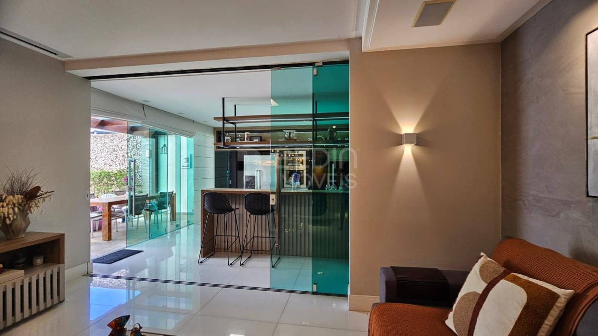 Apartamento de 3 quartos, 177m² no bairro Centro, em Balneário Camboriú | Eu Corretor