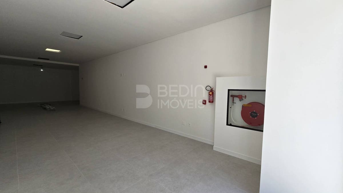 Sala Comercial de 63m² no bairro Centro, em Balneário Camboriú | Eu Corretor