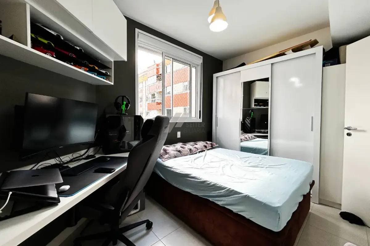 Apartamento com 2 quartos 2 suítes Córrego Grande Florianópolis