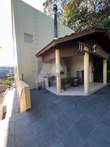 Prédio a venda com 7 apartamentos na Carvoeira Florianópolis