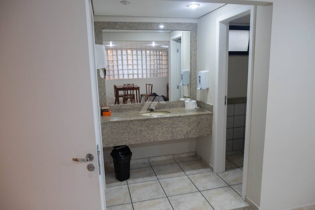 Apartamento com 3 quartos, Centro - Florianópolis