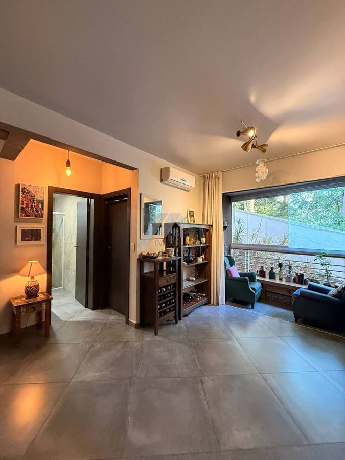 Apartamento com 1 Quarto, Itacorubi - Florianópolis