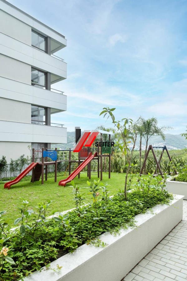Apartamento de 2 dormitórios a venda no bairro Cacupé