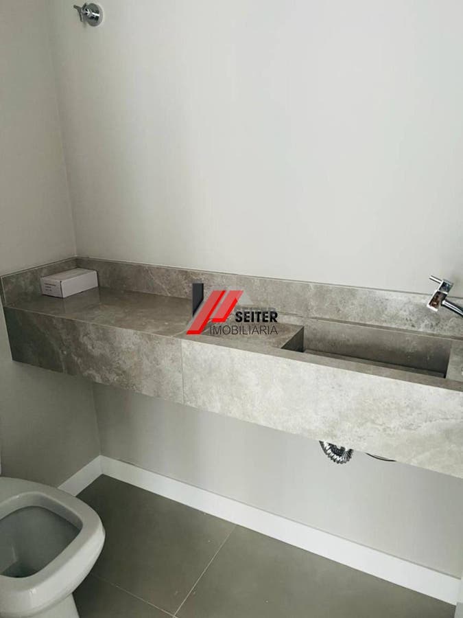 Apartamento exclusivo à venda no coração de Florianópolis