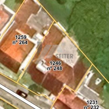 Casa com 4 dormitórios sendo 2 suíte à venda no bairro Pantanal