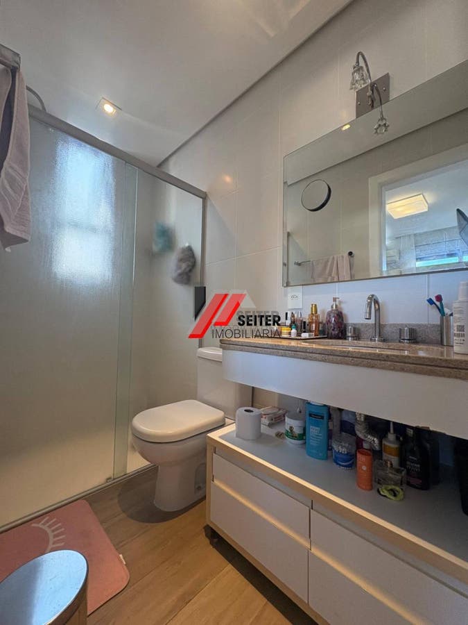 Apartamento á venda Itacorubi Florianópolis.