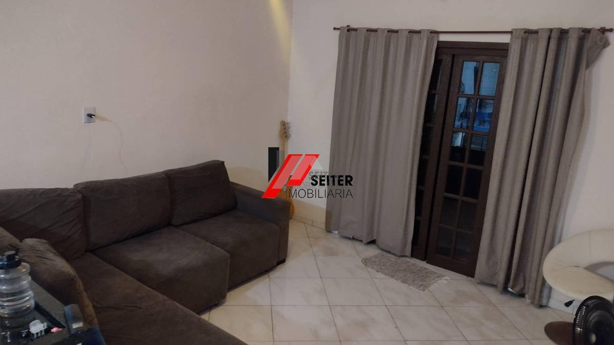 Casa a venda em Ribeirão da Ilha