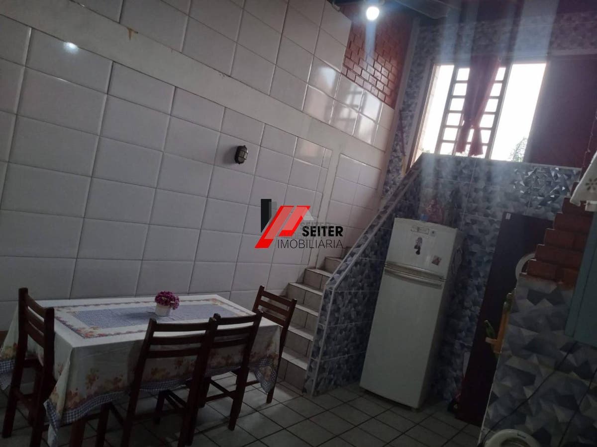 Casa a venda em Ribeirão da Ilha