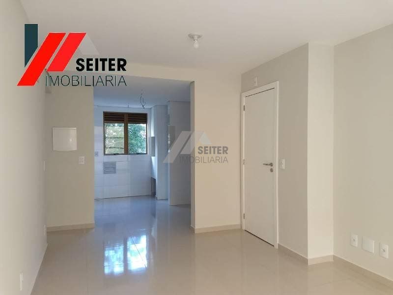 Apartamento com 2 dormitórios na Trindade em Florianópolis