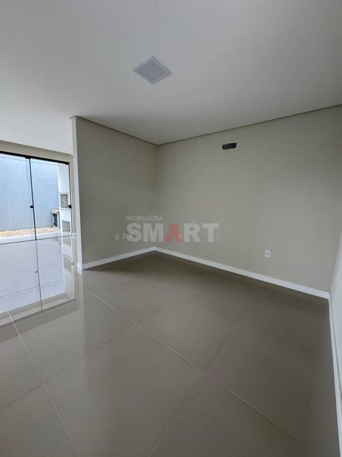 Casa Geminada com 1 Suíte + 2 Quartos na Barra do Rio Cerro