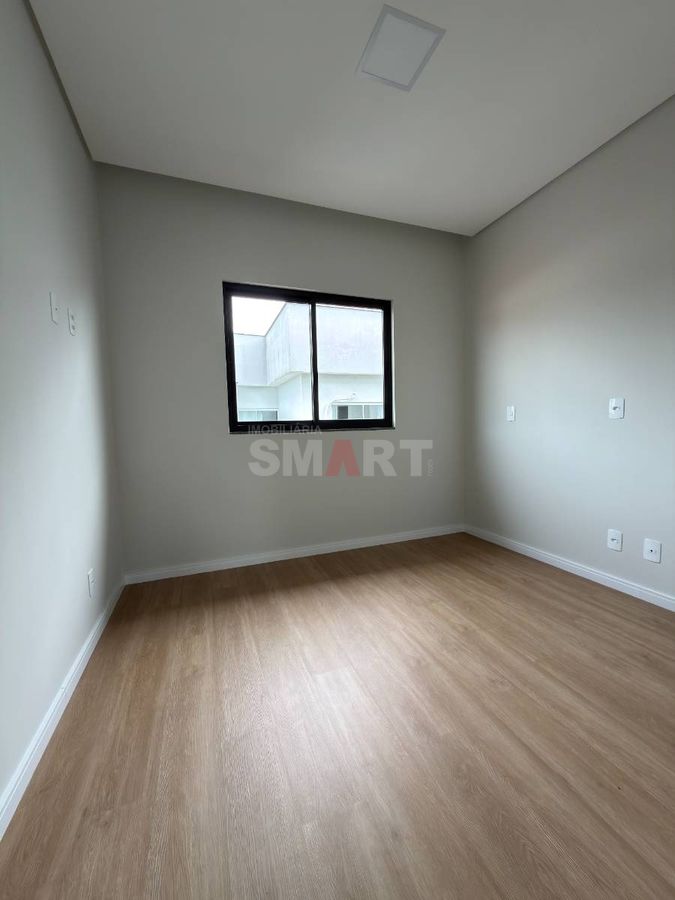Geminado novo 1 suíte + 2 quartos em fase final de construção