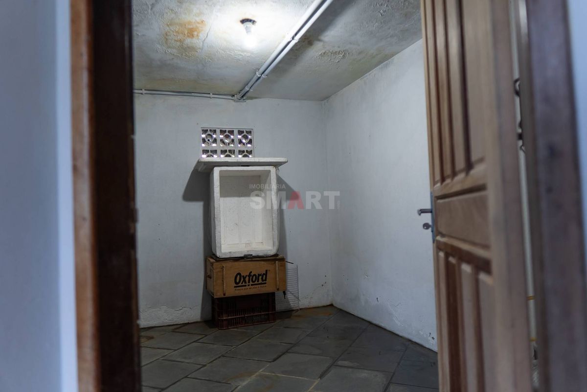 Chácara com 8 Lagoas, 2 Casas e Choupana de Festas em Guaramirim