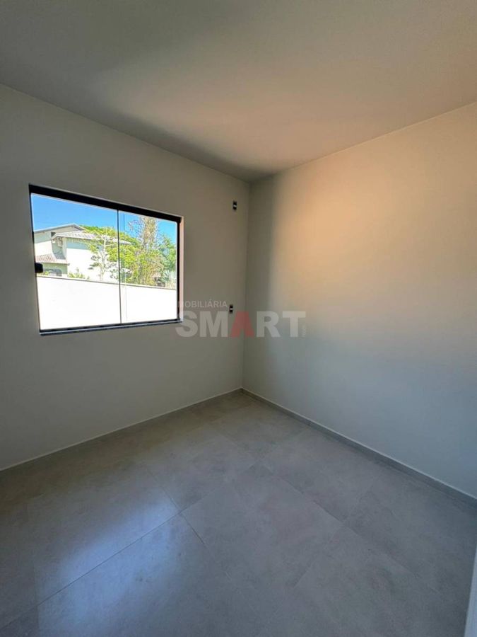 Casa Geminada Duplex com 02 Quartos no Jaraguá 99