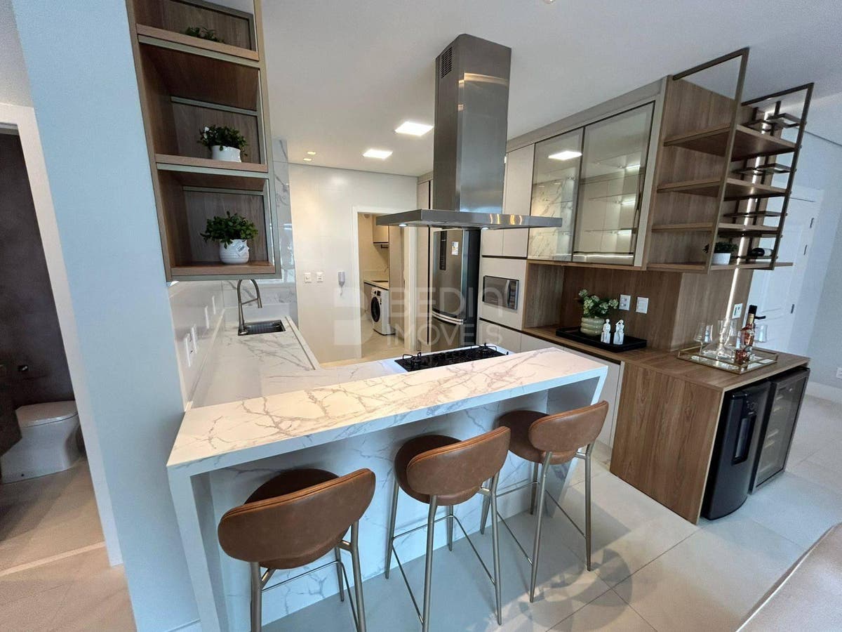 Apartamento de 4 quartos, 132m² no bairro Centro, em Balneário Camboriú | Eu Corretor