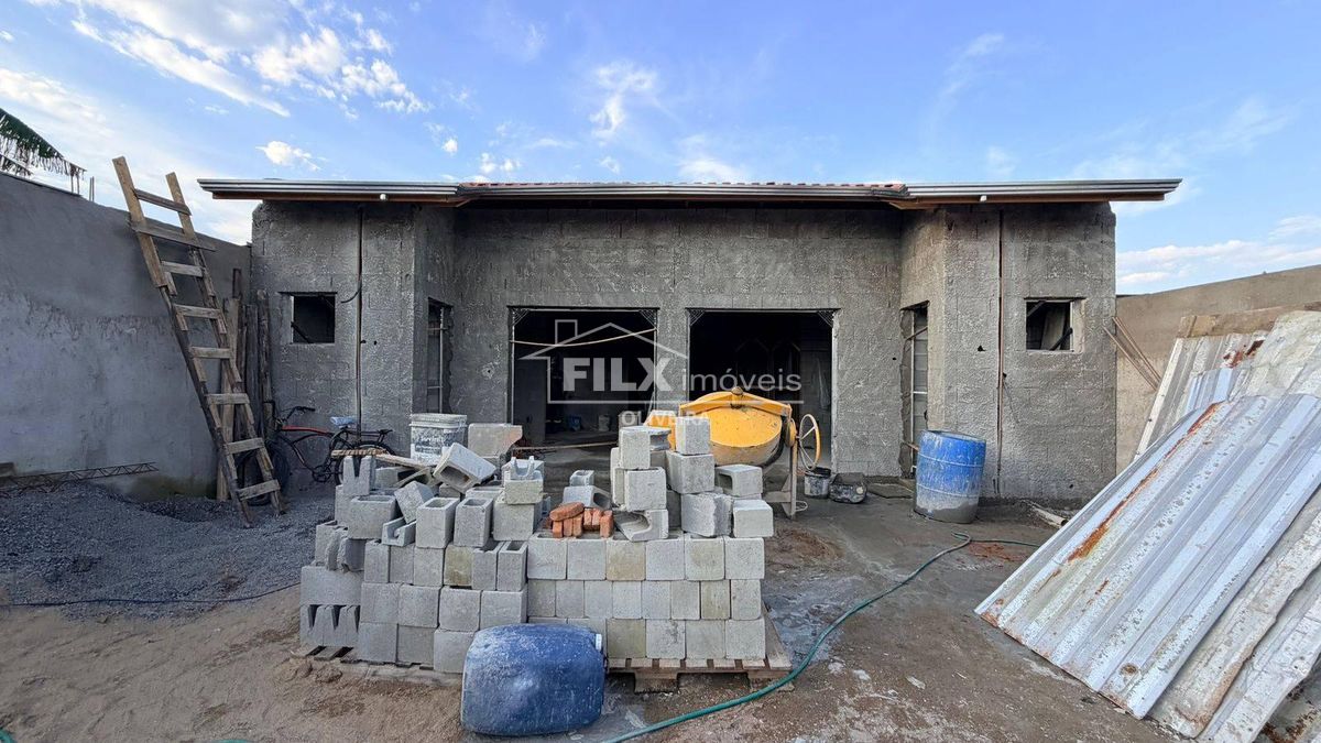 Casa com 2 quartos à Venda, Jardim Magalhães - Itanhaém