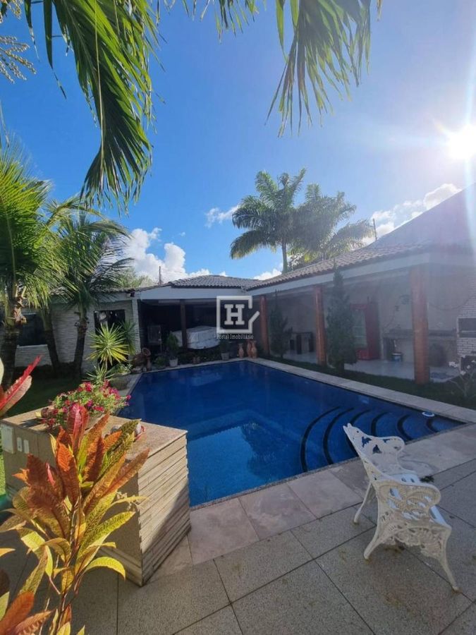Casa com 6 quartos à Venda, São José dos Náufragos - Aracaju