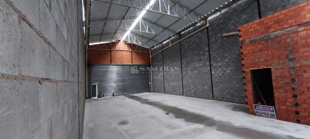 Depósito-Galpão, 200 m² - Foto 1