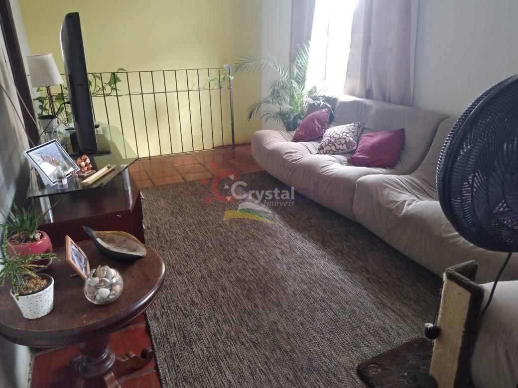 Casa em Conjunto Habitacional Água Branca - Avaré. Foto 2