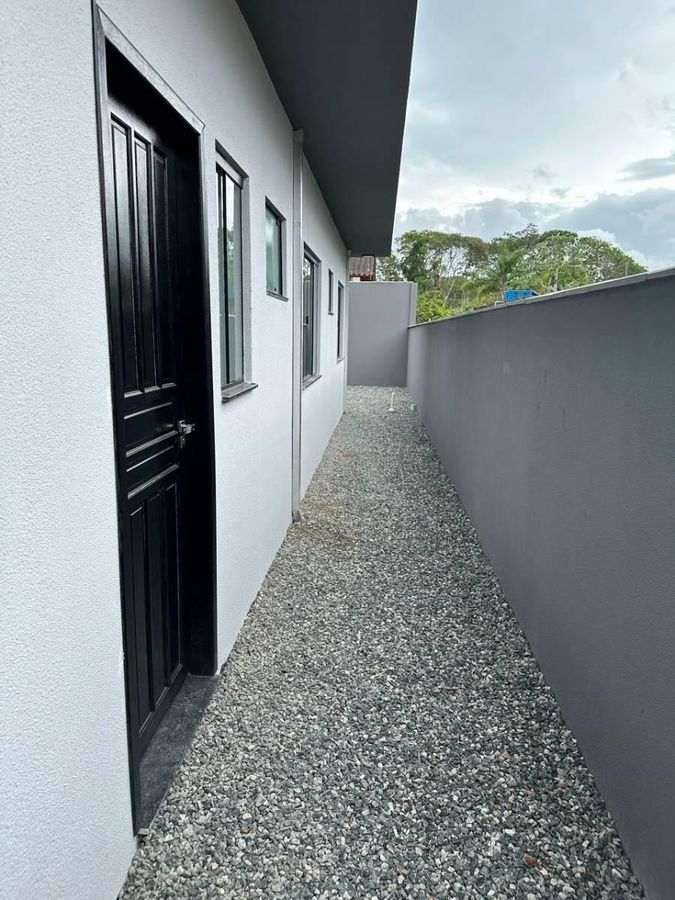 Casa, 2 quartos sendo 1 suíte, bal itamar