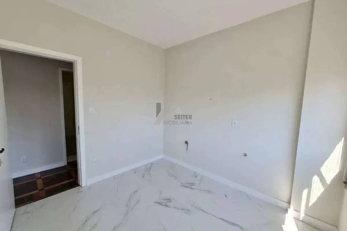 Apartamento 4 dormitórios suite venda Centro Florianópolis