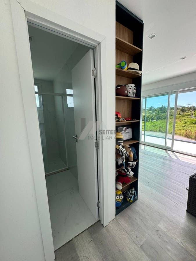 Casa a venda 3 dormitórios na Vargem do Bom Jesus Florianópolis