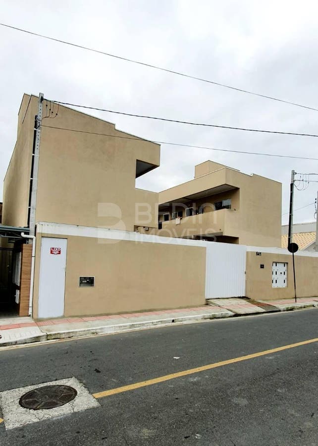 Kitnet de 380m² no bairro Municípios, em Balneário Camboriú | Eu Corretor