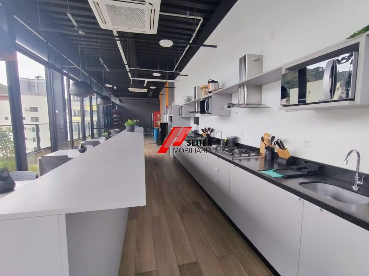 Sala comercial para locação Centro de Florianópolis proximo mercado publico
