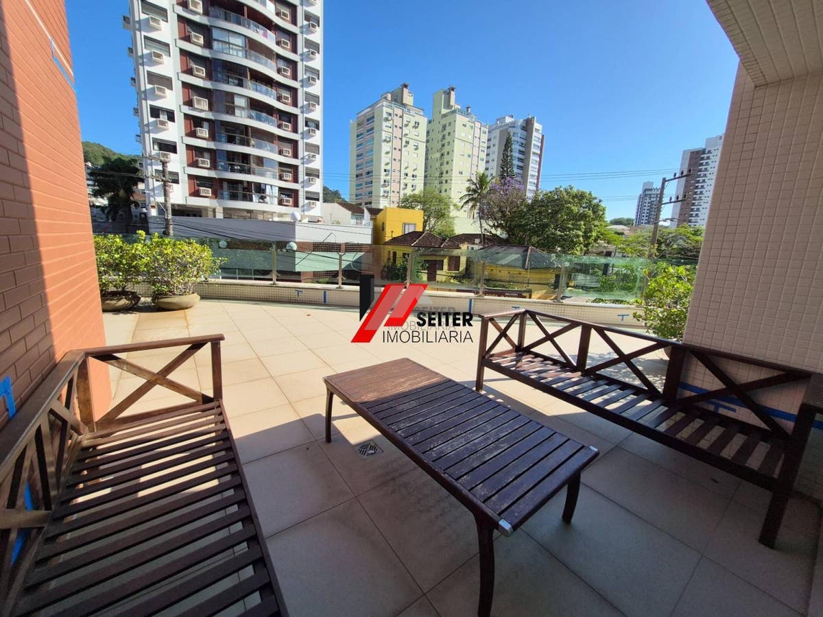 Apartamento de 2 quartos para alugar na Agronômica florianópolis