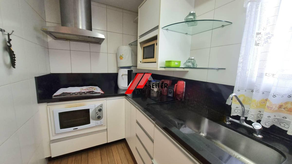 Apartamento à venda Beira Mar Agronômica Florianópolis